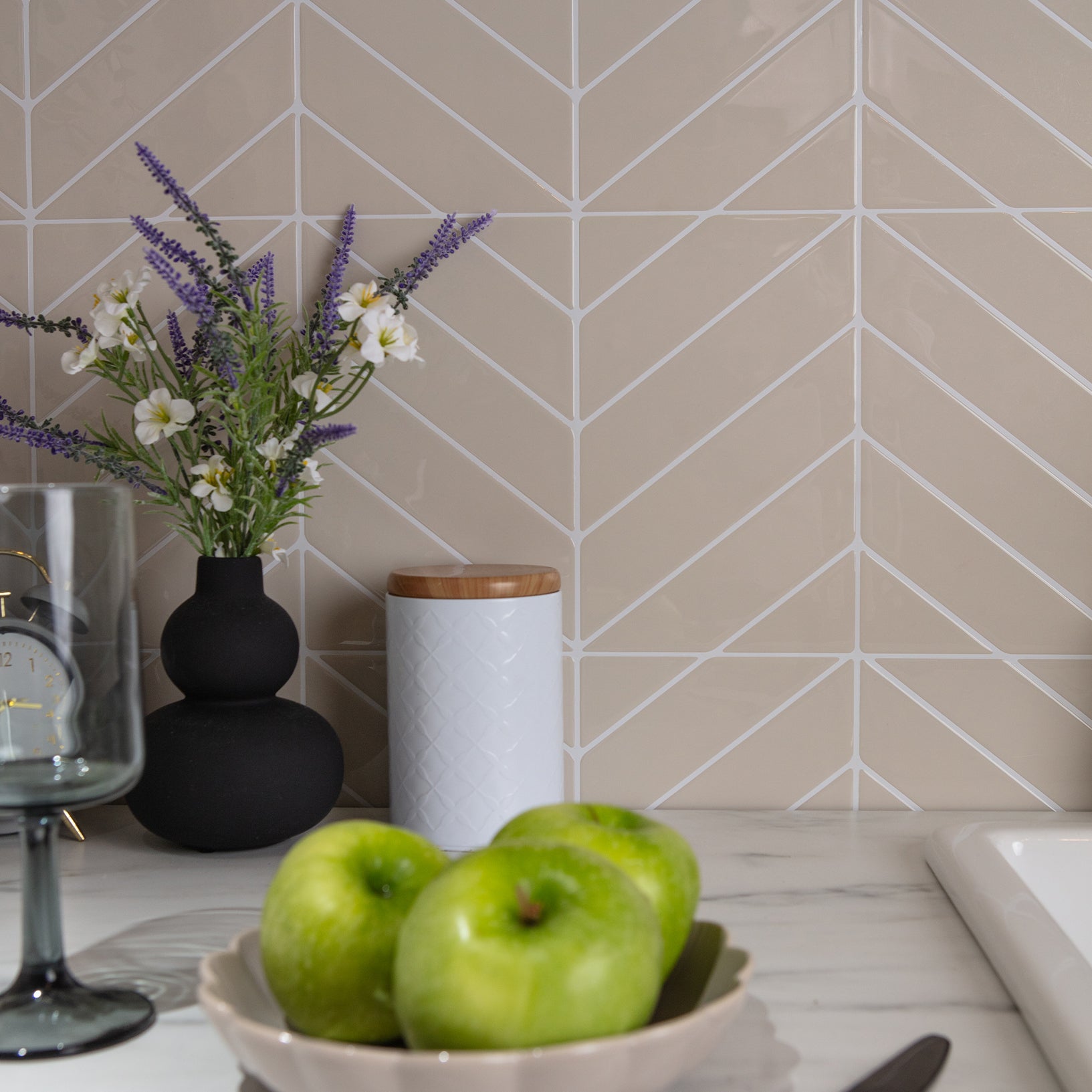 Stick&Done Falburkolat London Beige - 10db - 32x25cm